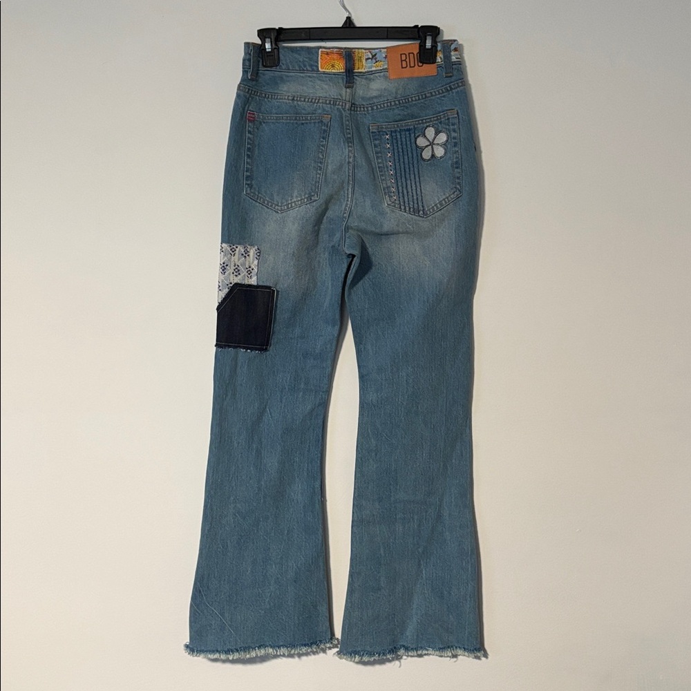 Women’s Urban Outfitters floral Blue Patchwork Jeans Sz 28 - Picture 8 of 11